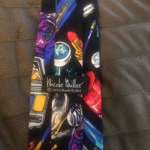 Nicole Miller Makeup Artist Theme